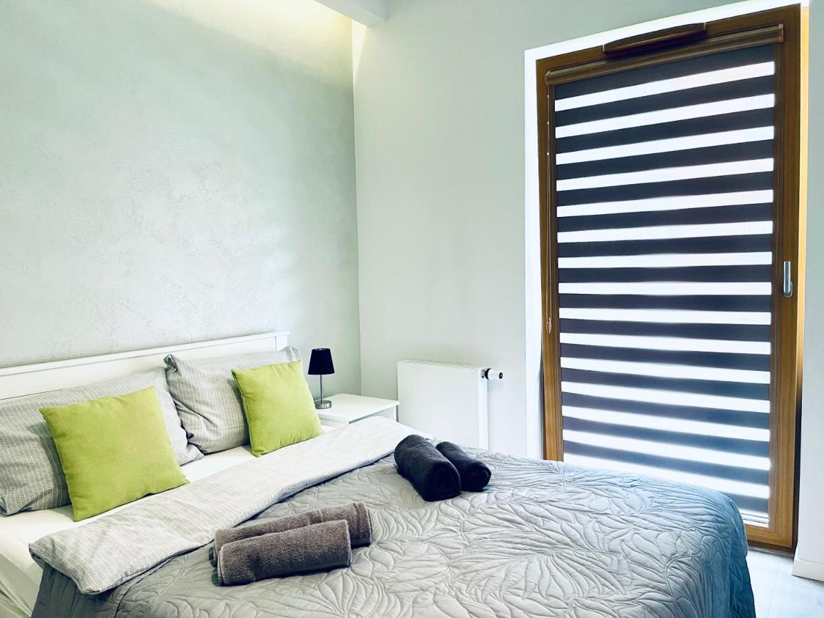 Modern Silver Apartment Cracóvia Exterior foto
